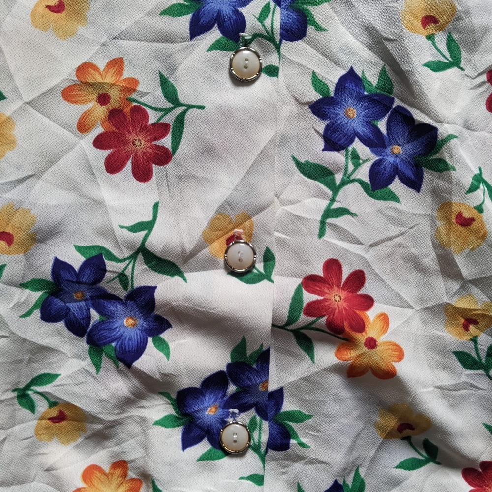 Vintage floral button down - Picture 4 of 8